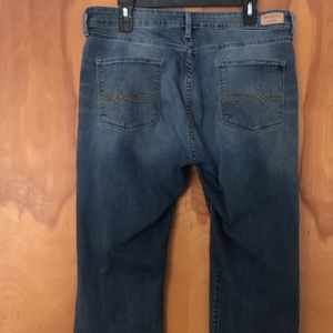 Denizen from Levi's Jeans - Denizen from Levi’s Slim Cuffed Cropped Jeans Denizen from Levi's Jeans - Denizen from Levi’s Slim Cuffed Cropped Jeans